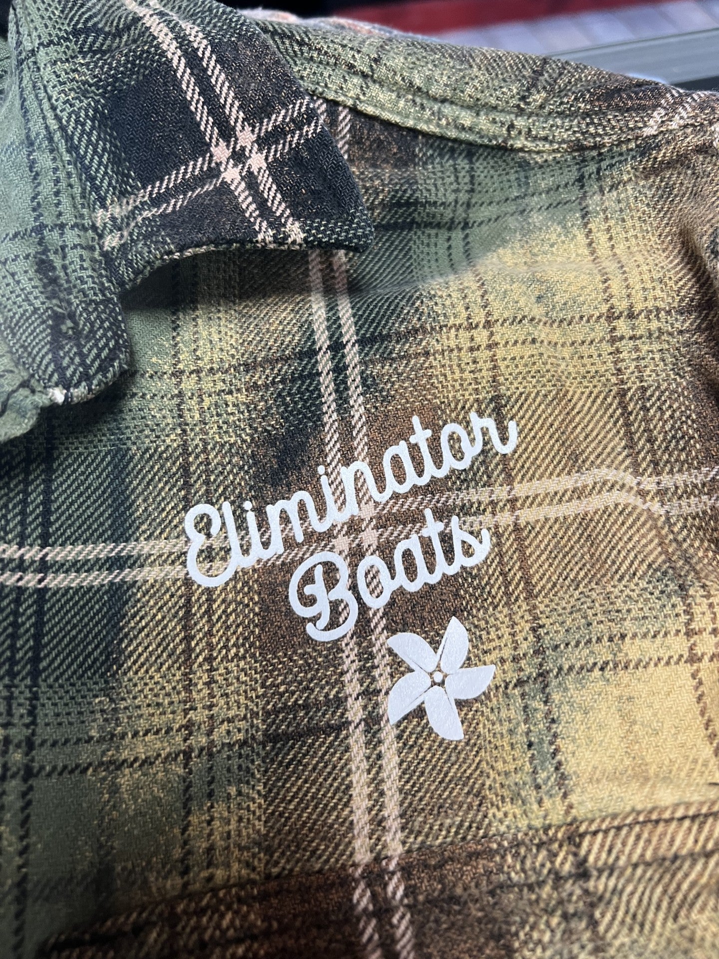 Eliminator Boats Wild Like The River Distressed Flannel – Army/Black